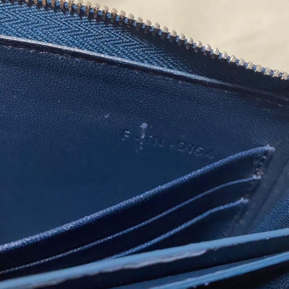 Authentic Celine blue half Zipped Wallet Preloved - Picture 14 of 14